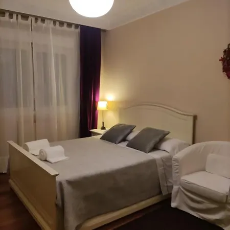 Проживание в семье En Vivienda Gran Via *
