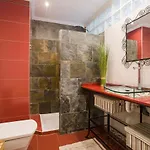 En Vivienda Gran Via Alloggio in famiglia